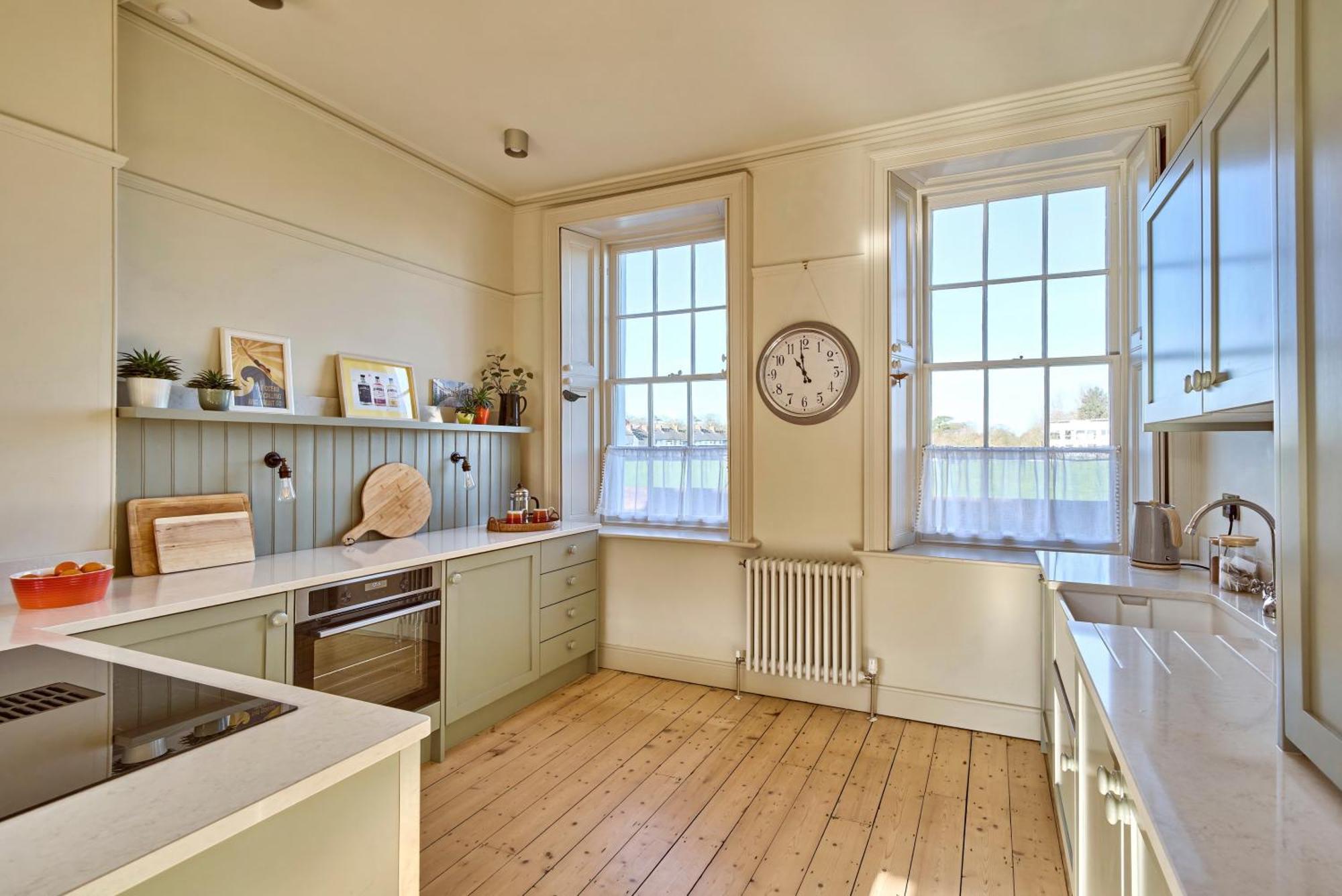 Charming Townhouse With Sunny Garden